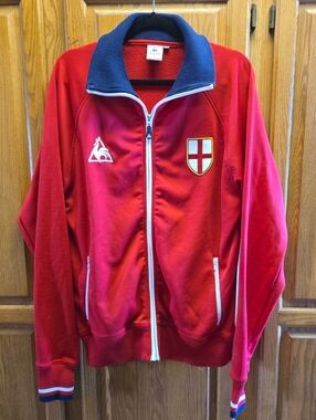 ENGLAND Men's Le Coq Sportif Red Zip-Front Bomber Jacket with Crest, SIZE XL